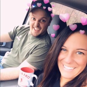 Meet your Posher, Alexis